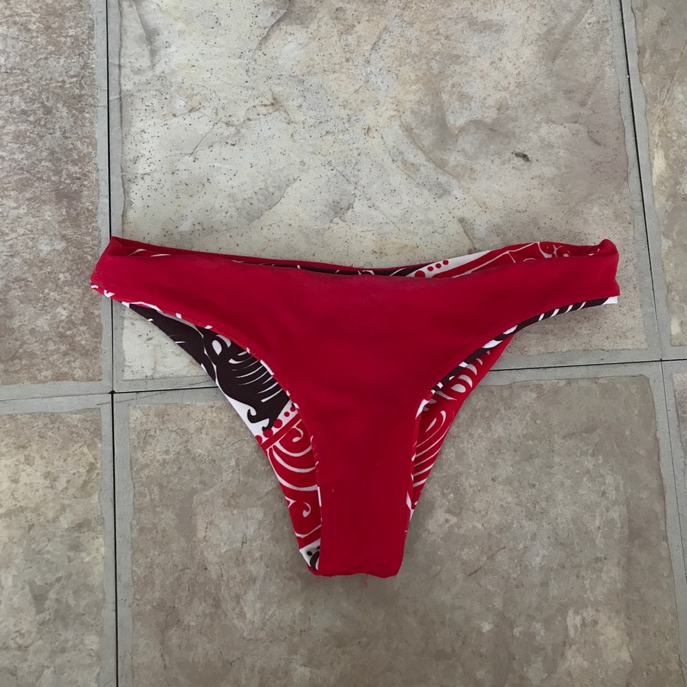 Honey girl reversible bottoms!